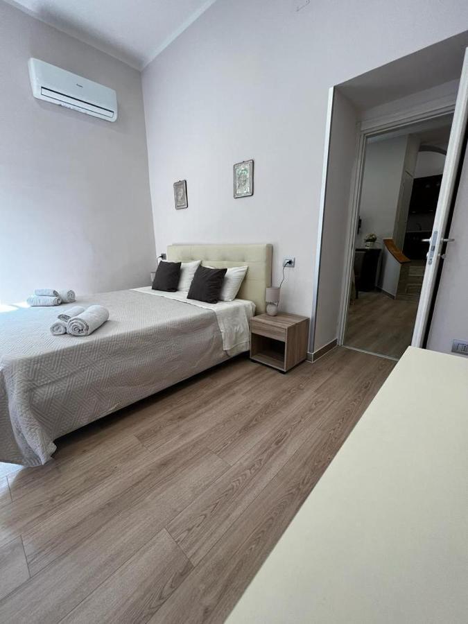 A Casa E Mamma' Apartment Naples Luaran gambar