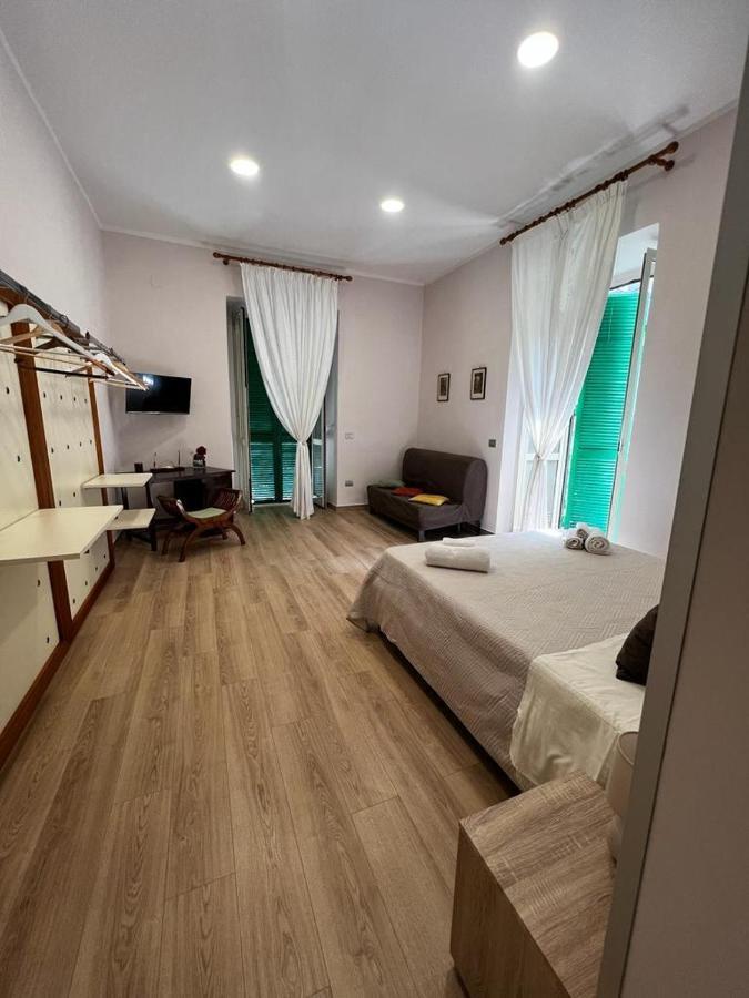 A Casa E Mamma' Apartment Naples Luaran gambar