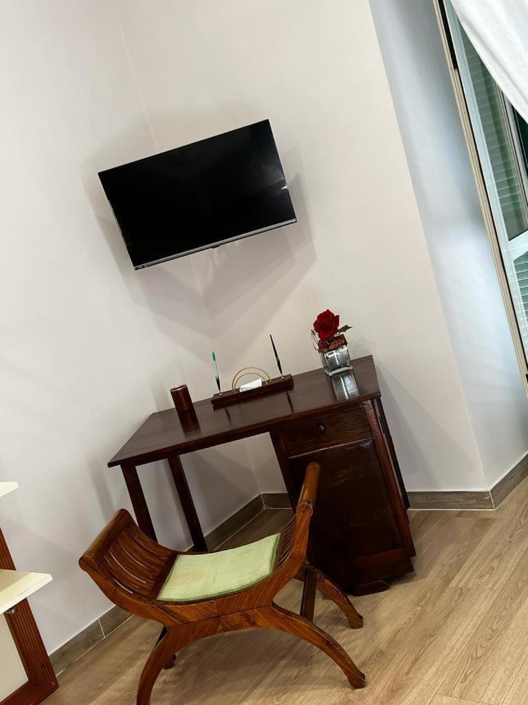A Casa E Mamma' Apartment Naples Luaran gambar